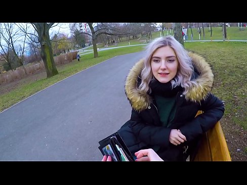 ❤️ Sluk 'n vreemdeling se warm kom vir geld - blowjob in the park deur Eva Elfie ️ Mooi pornografie by ons af.alluremagazine.top ❌️